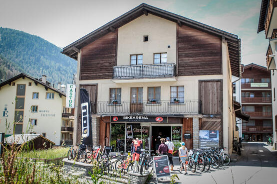 The Zermatt bike arena opened in the middle of June.