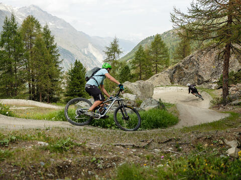 Zermatt eröffnet den längsten Mountainbike-Flowtrail der Schweiz